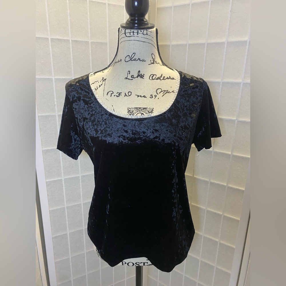 NWT VINTAGE MIDNIGHT HOUR Elegant Black Velvet Women's Top